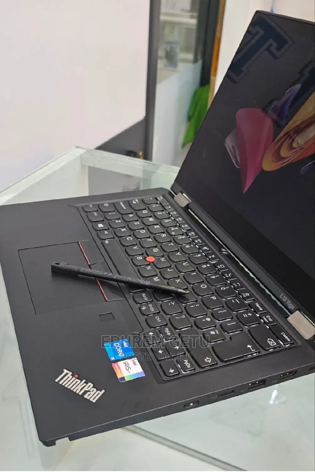 New Laptop Lenovo ThinkPad Yoga 8GB Intel Core I5 SSD 512GB