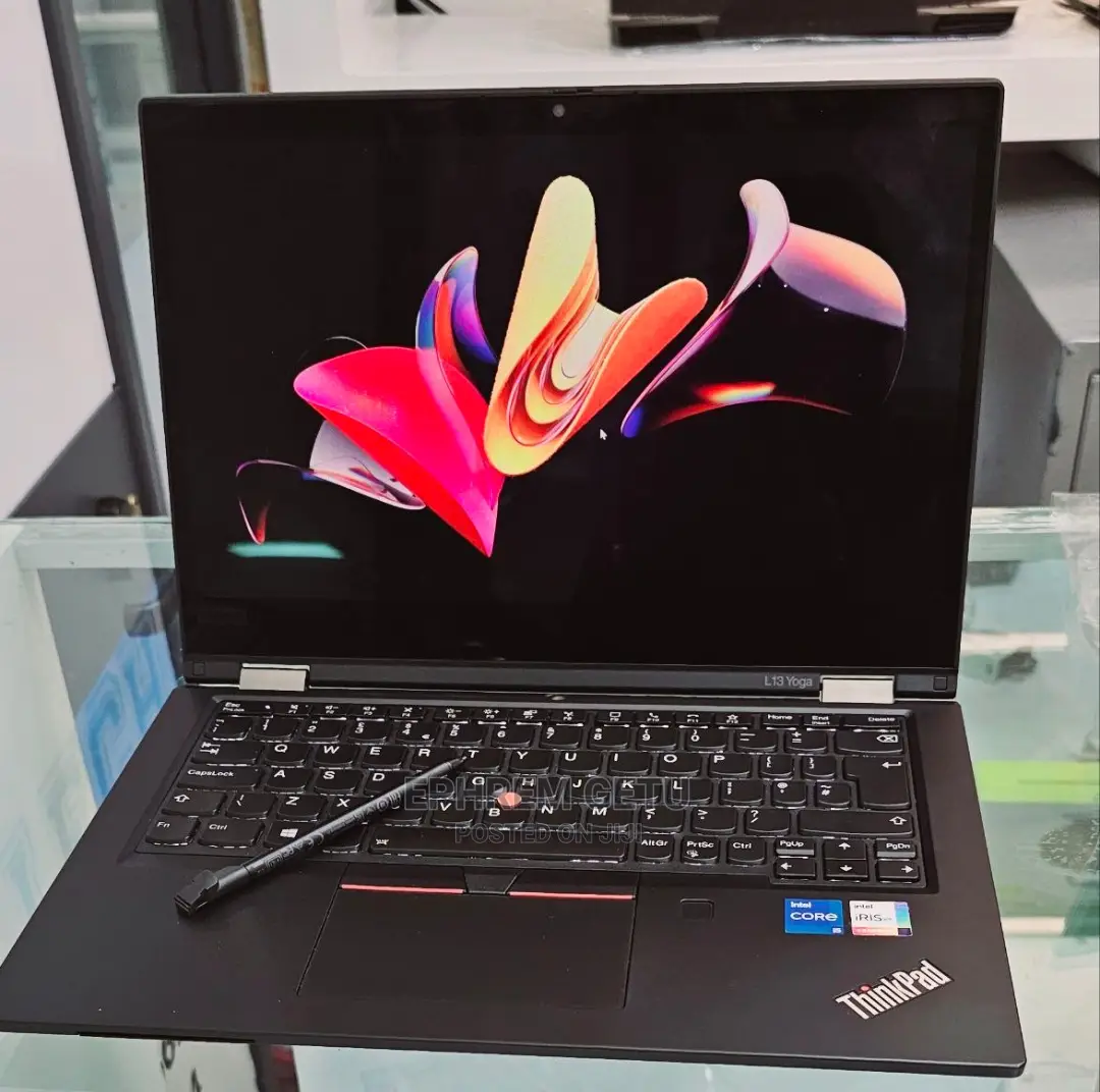 New Laptop Lenovo ThinkPad Yoga 8GB Intel Core I5 SSD 512GB