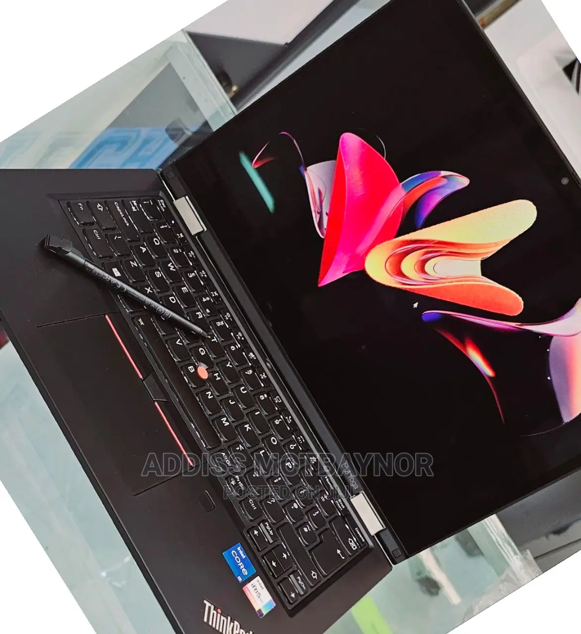 New Laptop Lenovo ThinkPad Yoga 8GB Intel Core I5 SSD 512GB