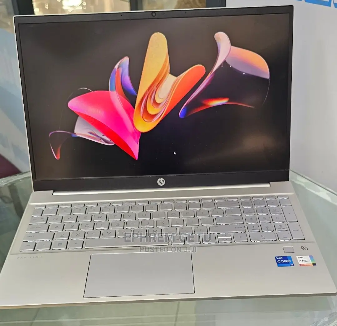 New Laptop HP Pavilion 15 8GB Intel Core I7 SSD 512GB