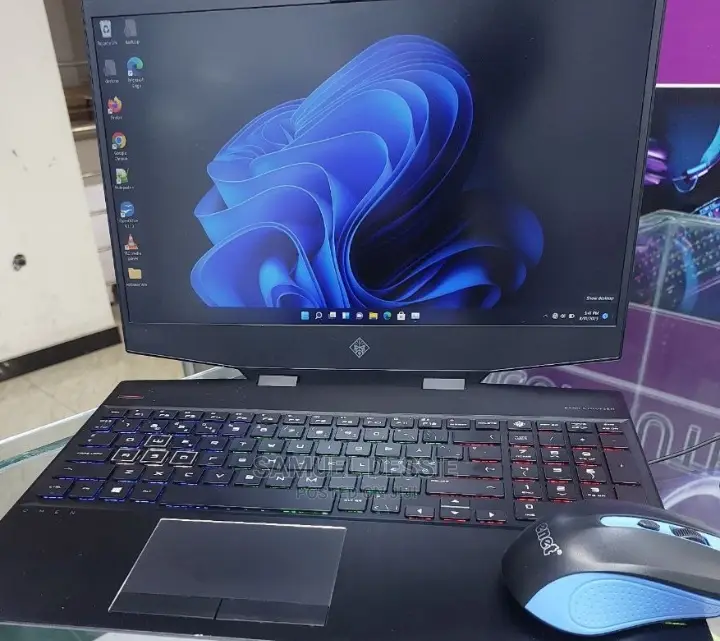 New Laptop 16GB Intel Core I7 HDD+SSD 512GB