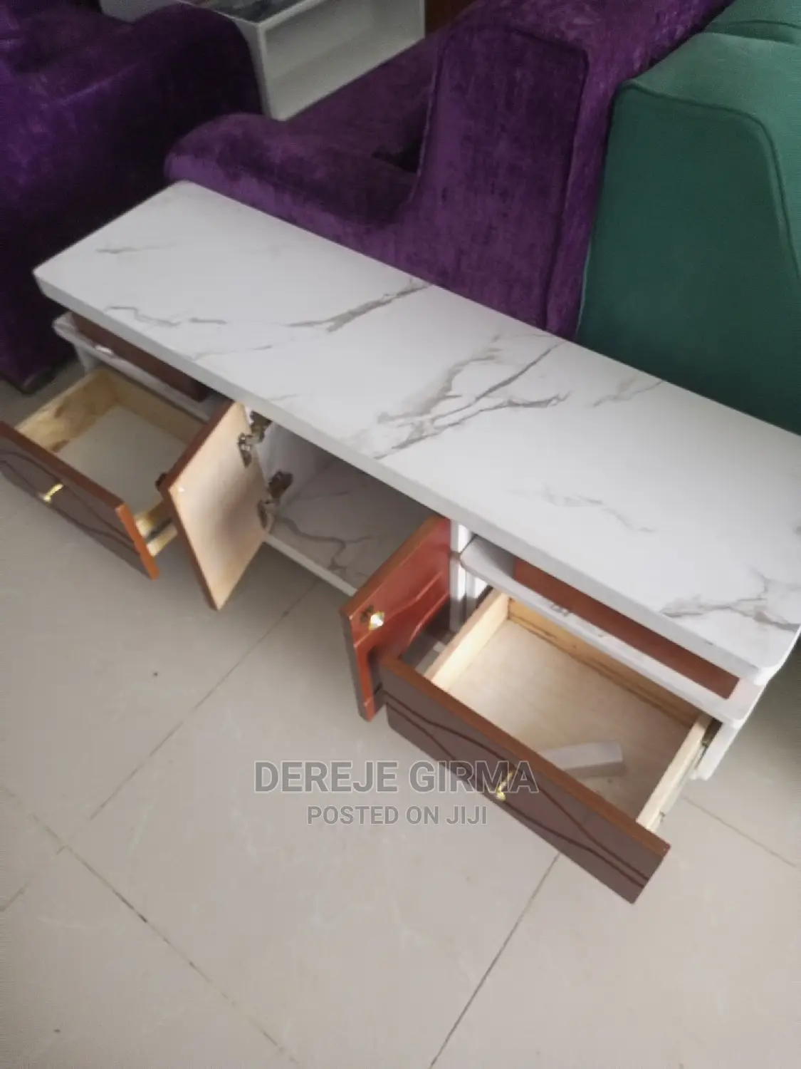 1.20ሳሜ ላምኔት ቲቪ ማስቀመጫ