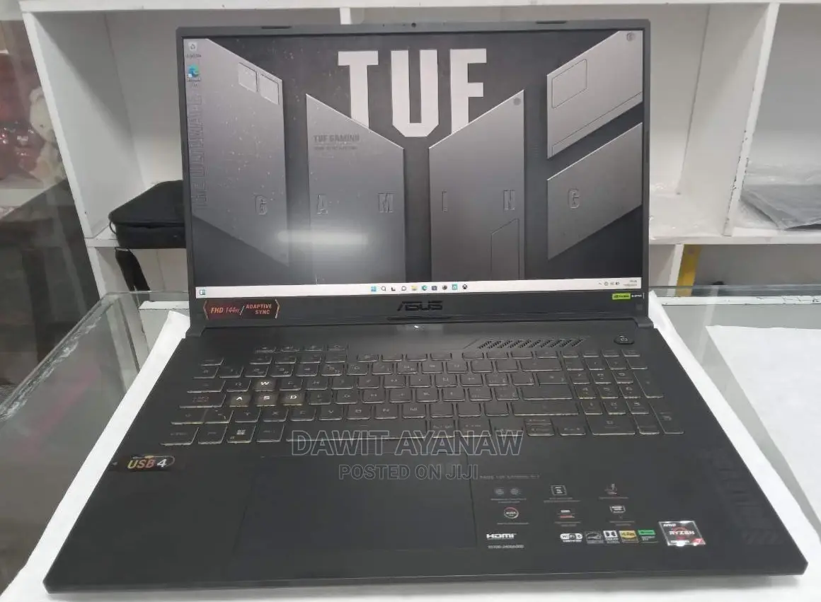 New Laptop Asus 16GB Intel Core I7 SSD 1T