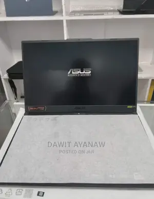 New Laptop Asus 16GB Intel Core I7 SSD 1T