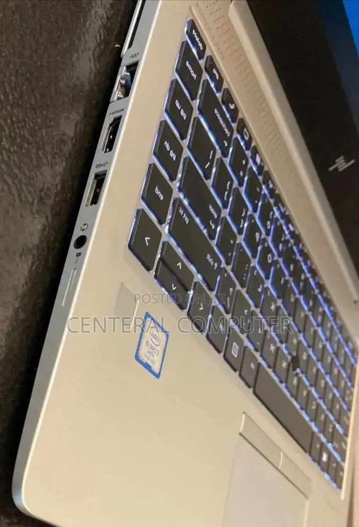 New Laptop HP 430 G5 16GB Intel Core I7 SSD 512GB