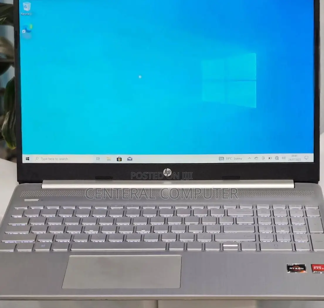 New Laptop HP Stream Notebook 8GB AMD Ryzen 3 SSD 256GB