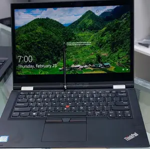 Photo - New Laptop Lenovo ThinkPad Yoga 370 8GB Intel Core I5 SSD 512GB