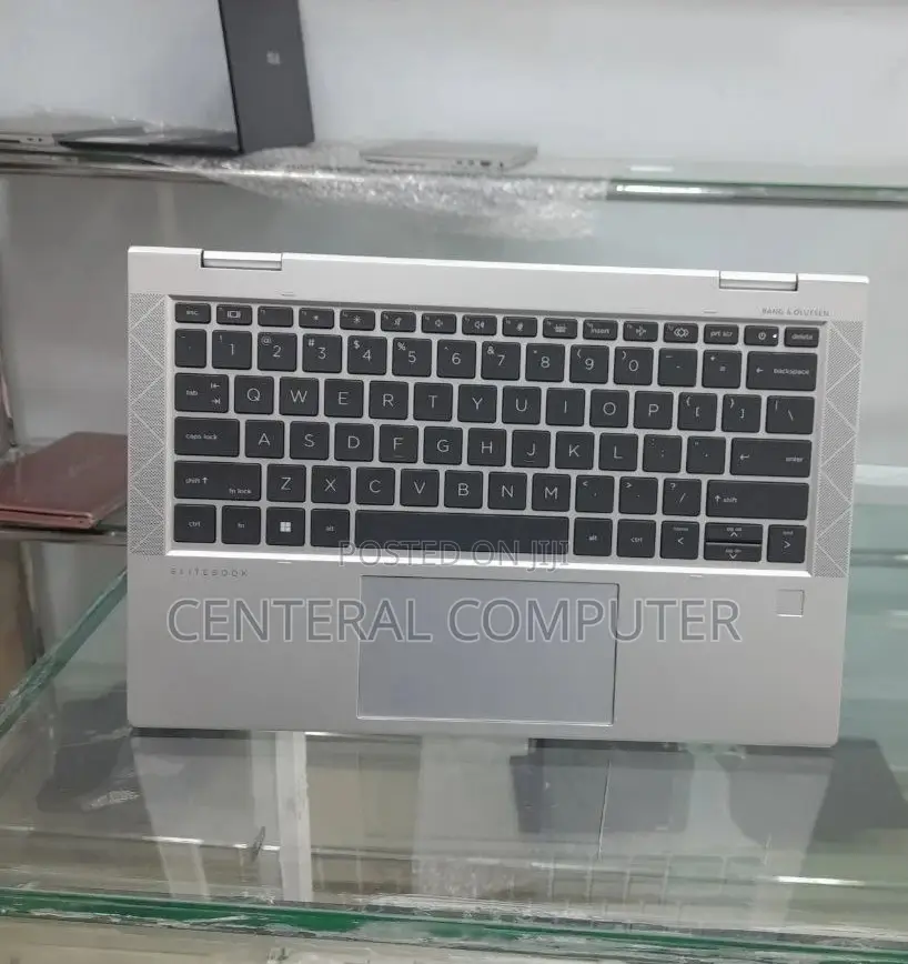 New Laptop HP Envy 17 16GB Intel Core I5 SSD 512GB