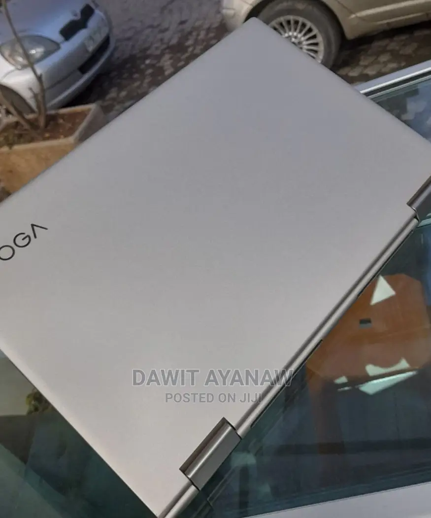 New Laptop Lenovo Yoga C740 12GB Intel Core I7 SSD 512GB