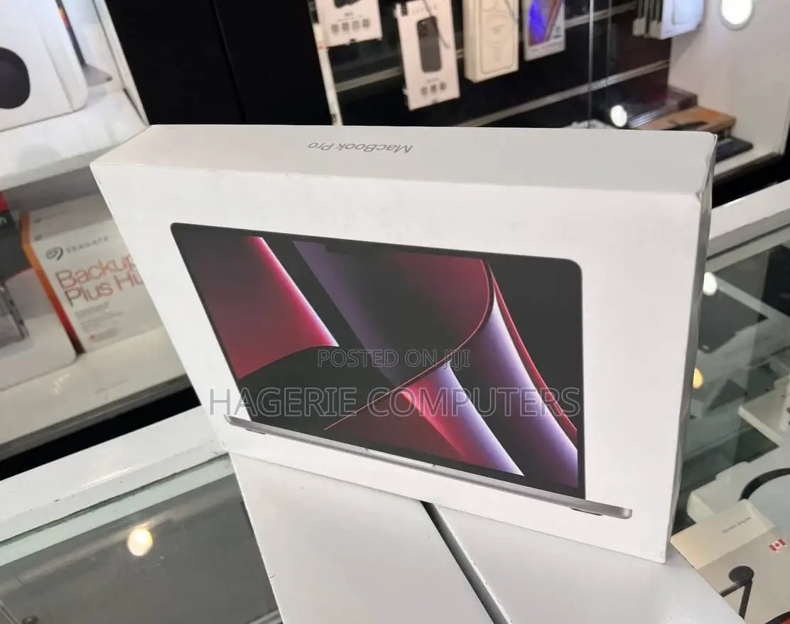 New Apple MacBook Pro 2023 M2 Max 14-Inch 16GB Apple M2 SSD 512GB