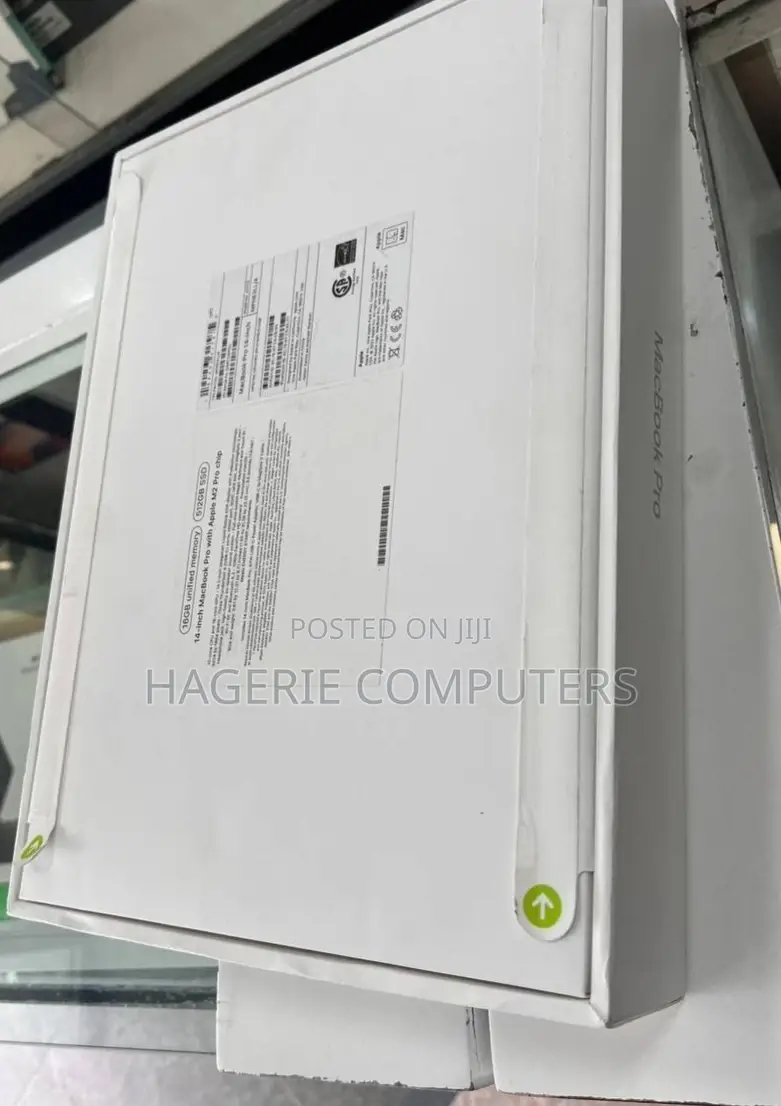 New Apple MacBook Pro 2023 M2 Max 14-Inch 16GB Apple M2 SSD 512GB