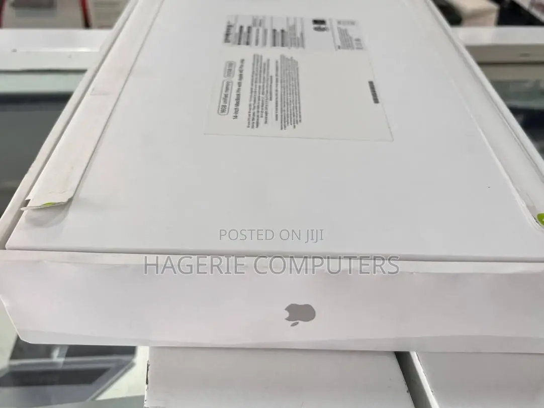 New Apple MacBook Pro 2023 M2 Max 14-Inch 16GB Apple M2 SSD 512GB
