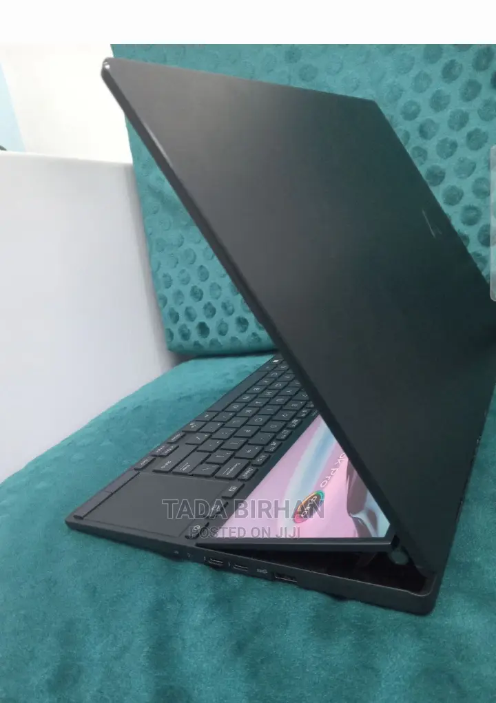 Laptop Asus VivoBook 15 X505BA 1GB Intel Core I5 SSD 512GB