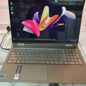 Photo - New Laptop Lenovo Ideapad 3 12GB Intel Core I7 SSD 512GB