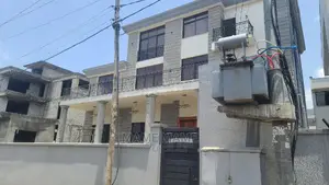 10bdrm House in Addis Abeba, Bole for sale