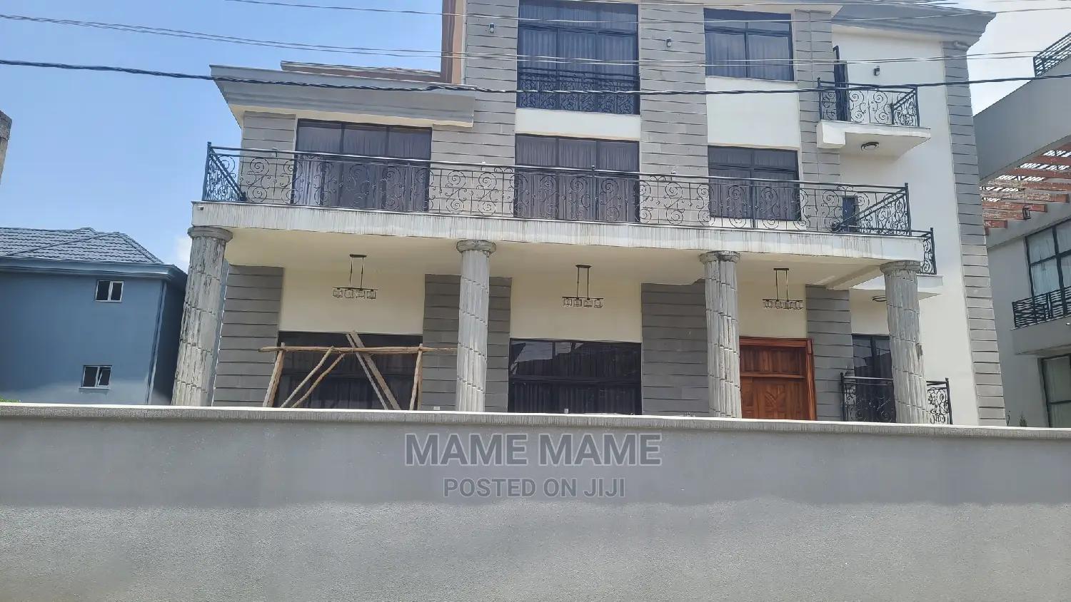 10bdrm House in Addis Abeba, Bole for sale