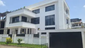 10bdrm House in Addis Abeba, Bole for sale