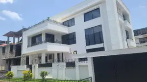 10bdrm House in Addis Abeba, Bole for sale