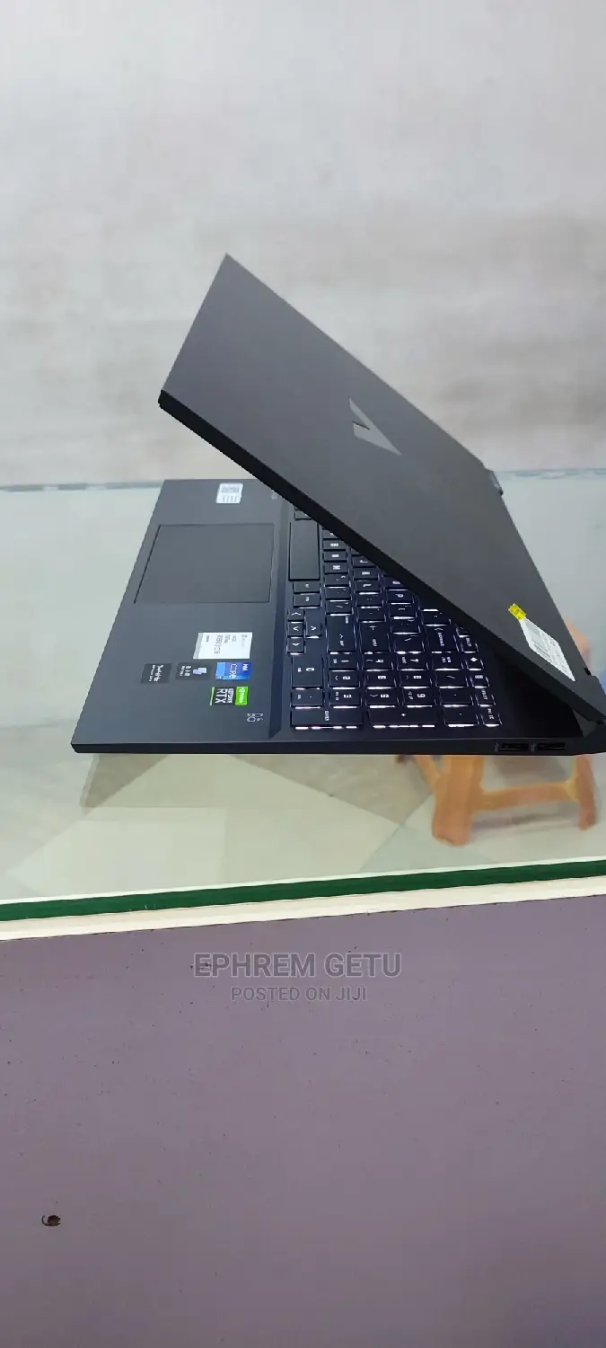 New Laptop HP Victus 16 16GB Intel Core i7 SSD 512GB