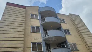 9bdrm House in Addis Abeba, Bole for sale