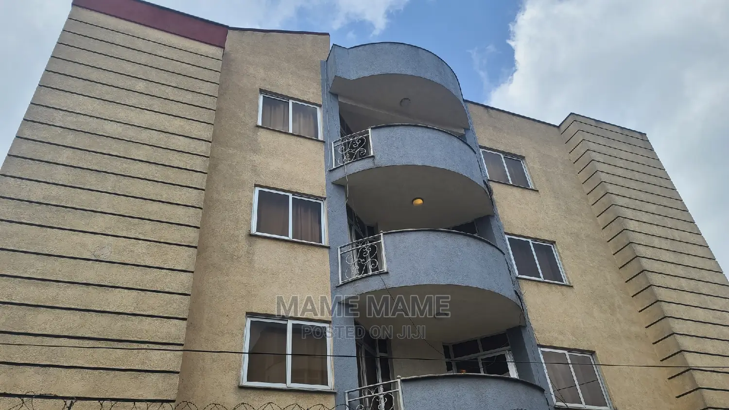 9bdrm House in Addis Abeba, Bole for sale