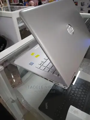 Photo - Laptop HP Pavilion 15 8GB Intel Core i5 HDD 1T