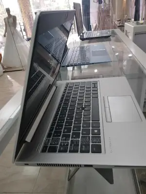 New Laptop HP EliteBook 840 16GB Intel Core I7 SSD 512GB