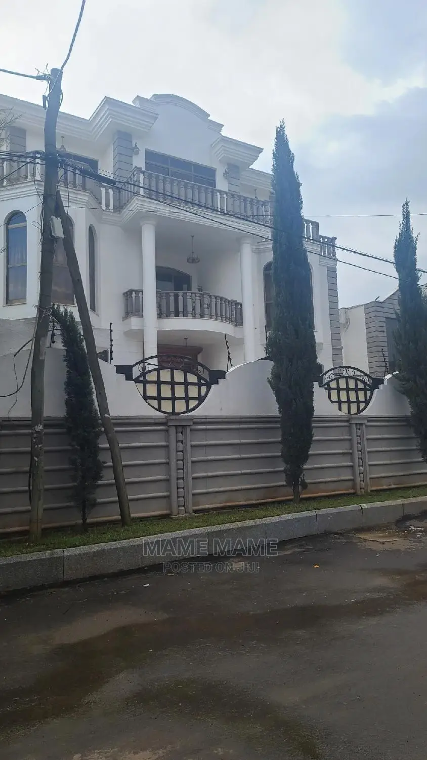 9bdrm House in Addis Abeba, Lideta for sale