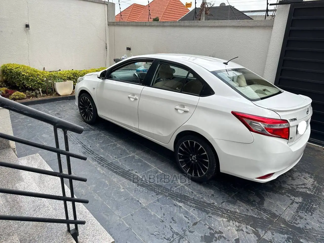 Toyota Yaris 2015 White