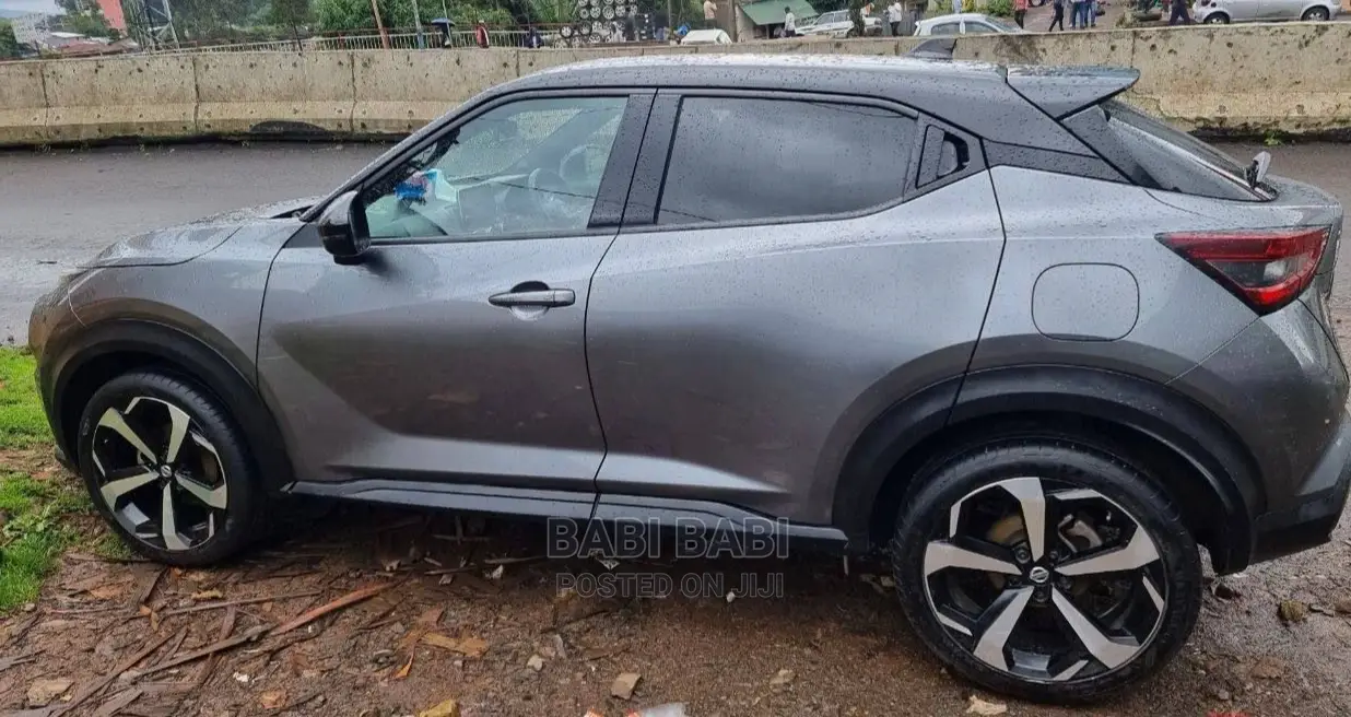Nissan Juke 2021 Silver