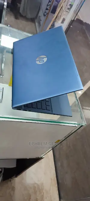 New Laptop HP Pavilion 15 8GB Intel Core I5 SSD 512GB