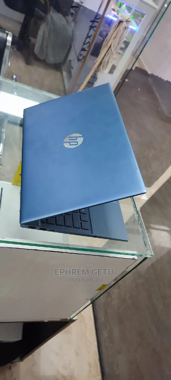 New Laptop HP Pavilion 15 8GB Intel Core I5 SSD 512GB