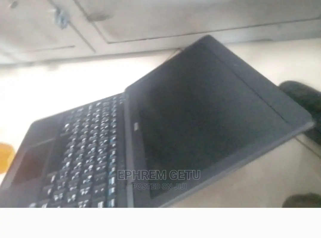 New Laptop Dell Latitude 5420 4GB Intel Core I7 HDD 500GB