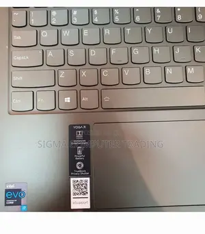New Laptop Lenovo Yoga 710 12GB Intel Core I7 SSD 512GB
