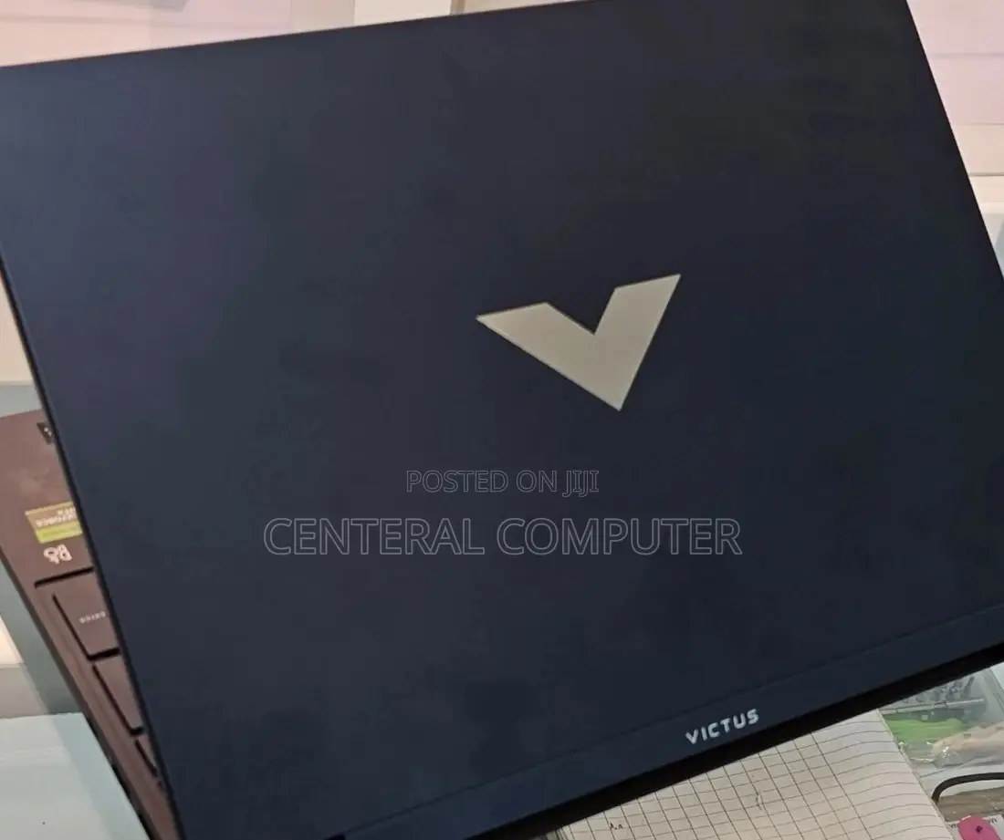 New Laptop HP Victus 16 16GB Intel Core I5 SSD 512GB