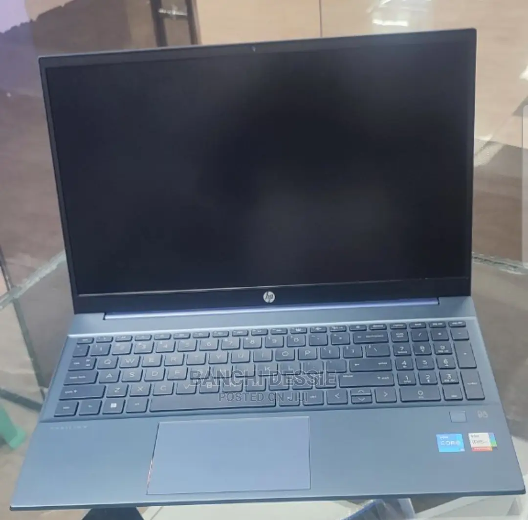 New Laptop HP 8GB Intel Core I5 SSD 512GB