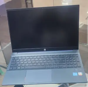 Photo - New Laptop HP 8GB Intel Core I5 SSD 512GB