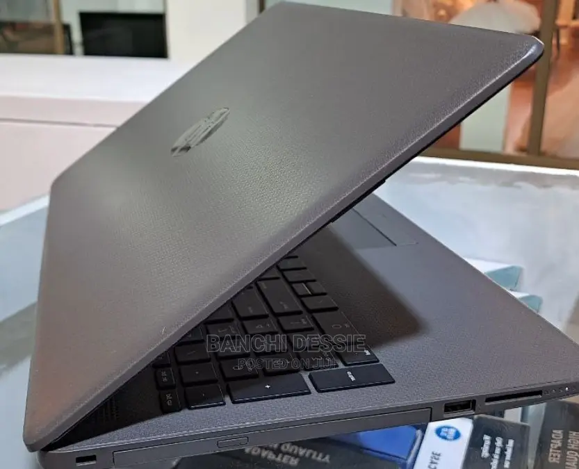 Laptop HP Stream Notebook 8GB HDD 500GB