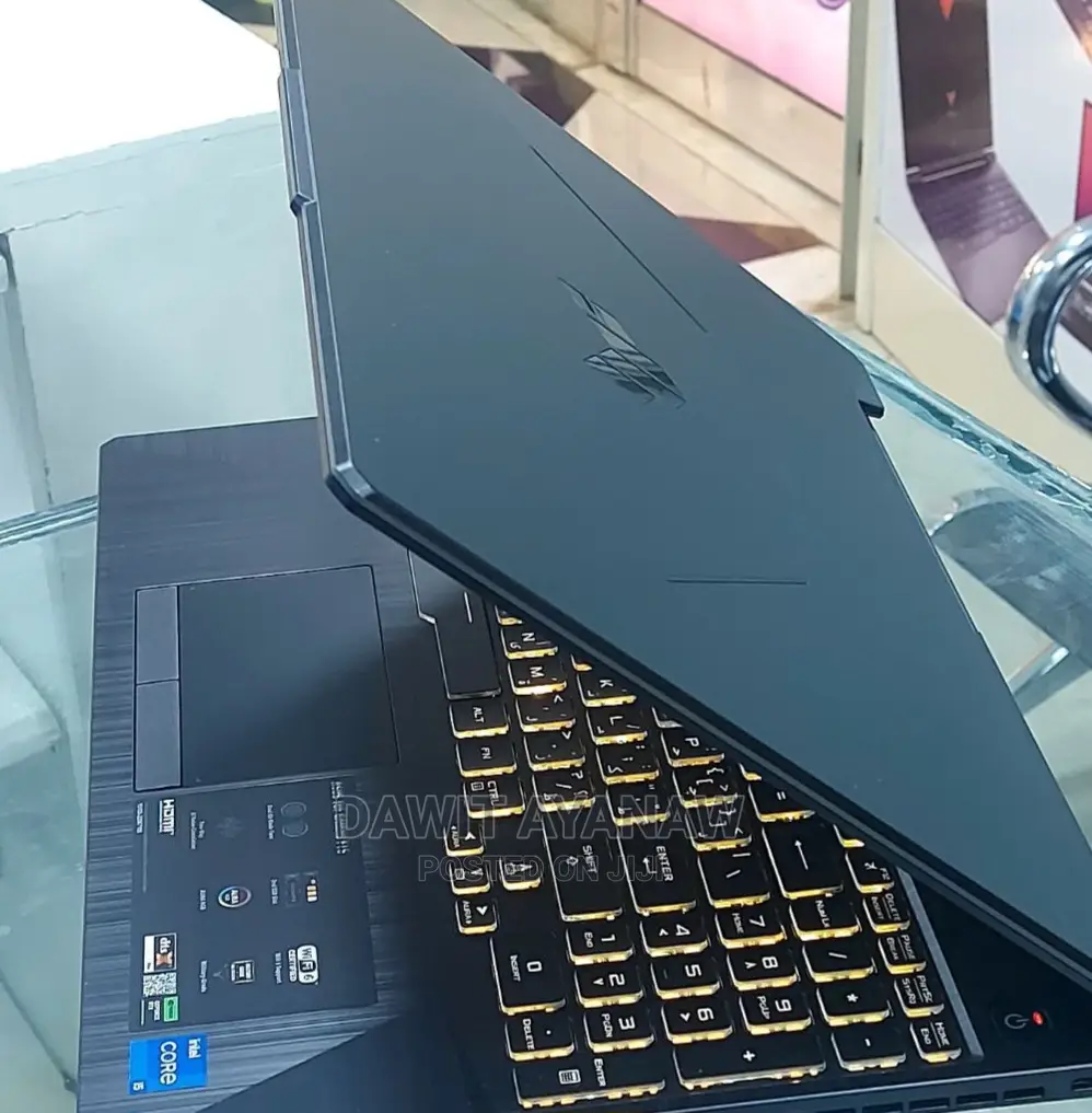 New Laptop Asus TUF Dash F15 8GB Intel Core I7 HDD+SSD 512GB