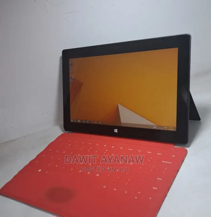 New Laptop Microsoft 2GB Intel Core 2 Duo SSD 32GB