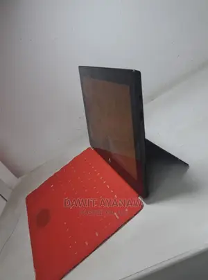 New Laptop Microsoft 2GB Intel Core 2 Duo SSD 32GB