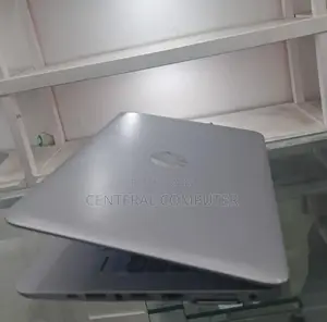 New Laptop HP EliteBook 820 G2 4GB Intel Core I5 SSD 256GB