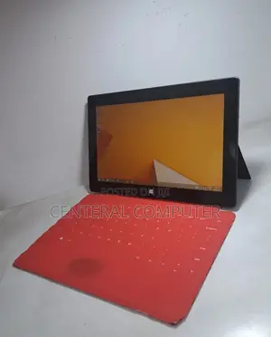 Laptop Microsoft Surface 2GB Intel Pentium SSD 32GB