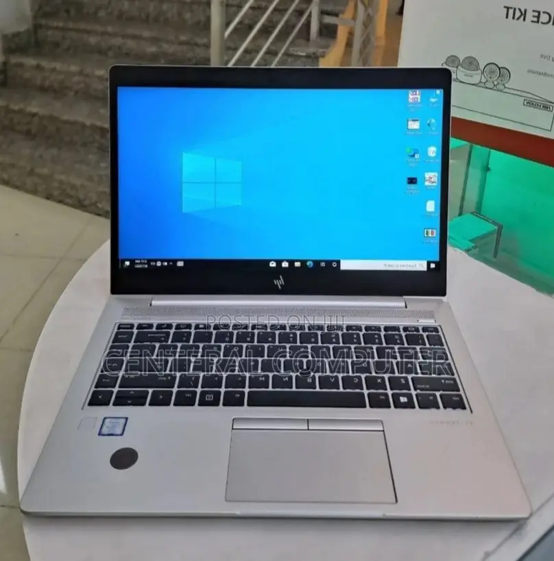 New Laptop HP 240 G5 16GB Intel Core I5 SSD 512GB