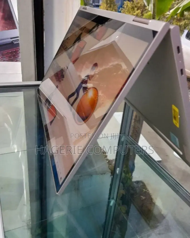 New Laptop Lenovo Yoga C740 12GB Intel Core I7 SSD 512GB