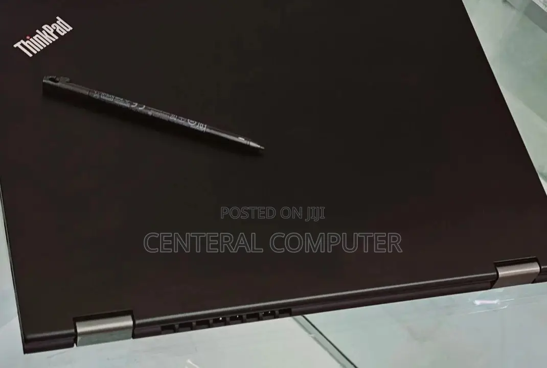 New Laptop Lenovo ThinkPad Yoga 8GB Intel Core I7 SSD 512GB