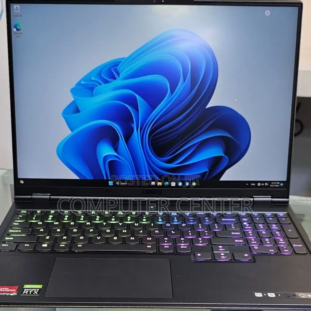 New Laptop Lenovo Legion 5 32GB AMD Ryzen 9 SSD 1T