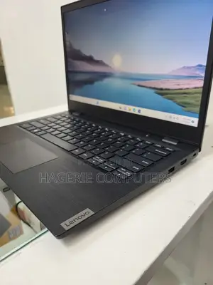 New Laptop Lenovo 4GB AMD A6 SSD 128GB
