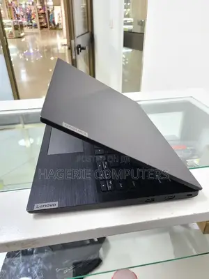 New Laptop Lenovo 4GB AMD A6 SSD 128GB