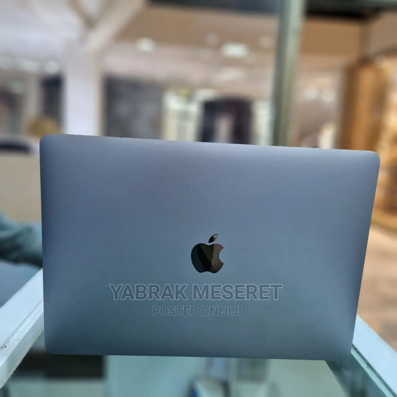 New Laptop Apple MacBook Pro M1 8GB Apple M1 SSD 256GB